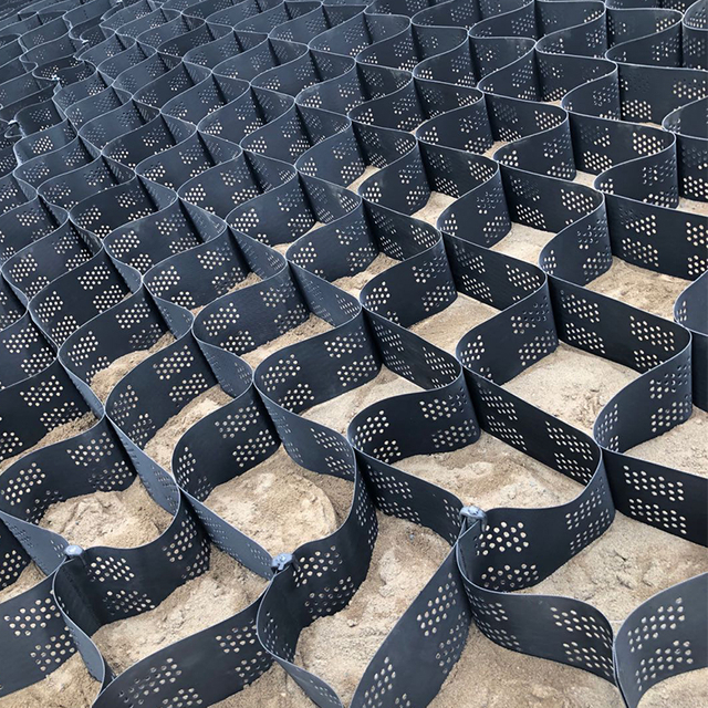 Стабилизатор грунта Geocell HDPE — высокопрочная сотовая пластиковая сетка для дорожного строительства, защиты откосов, подъездных путей и укрепления несущего грунта